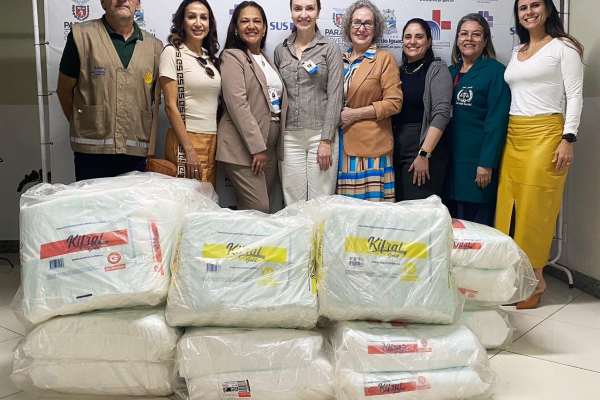 Hospital Municipal recebe doação de 2 mil fraldas geriátricas do Rotary Clube Grande Lago