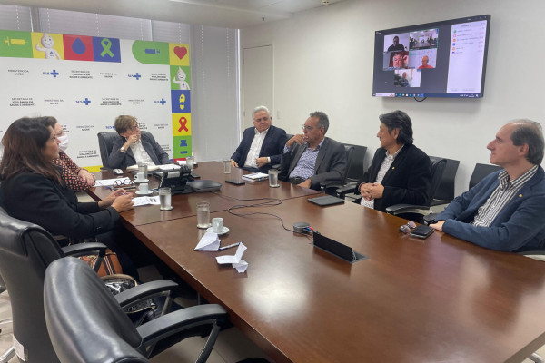 Vigilância de saúde na fronteira entre Brasil e Paraguai é reforçada com cooperação internacional