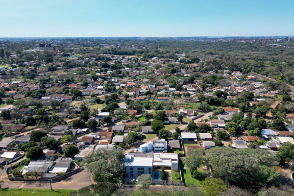 Itaipu vai leiloar mais 32 casas desocupadas da Vila A