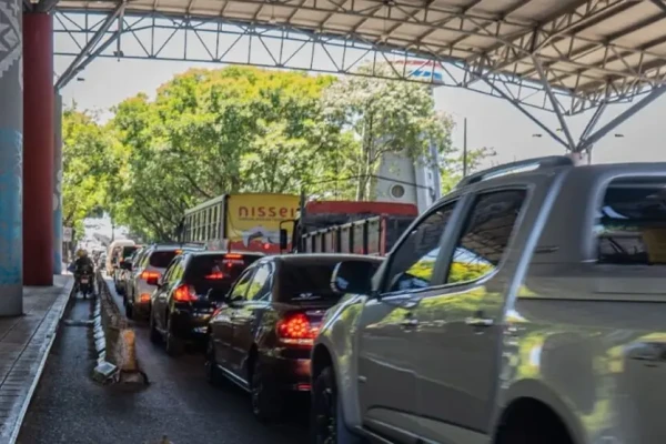 Paraguai apura denúncia de agressão na aduana da Ponte da Amizade
