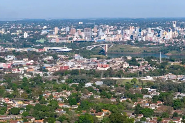 Sanepar no Paraguai? Companhia analisa expansão para o país vizinho