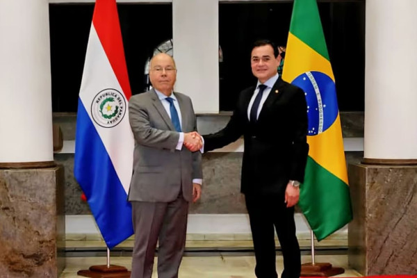 Governos do Brasil e do Paraguai encerram “Crise da Espionagem”