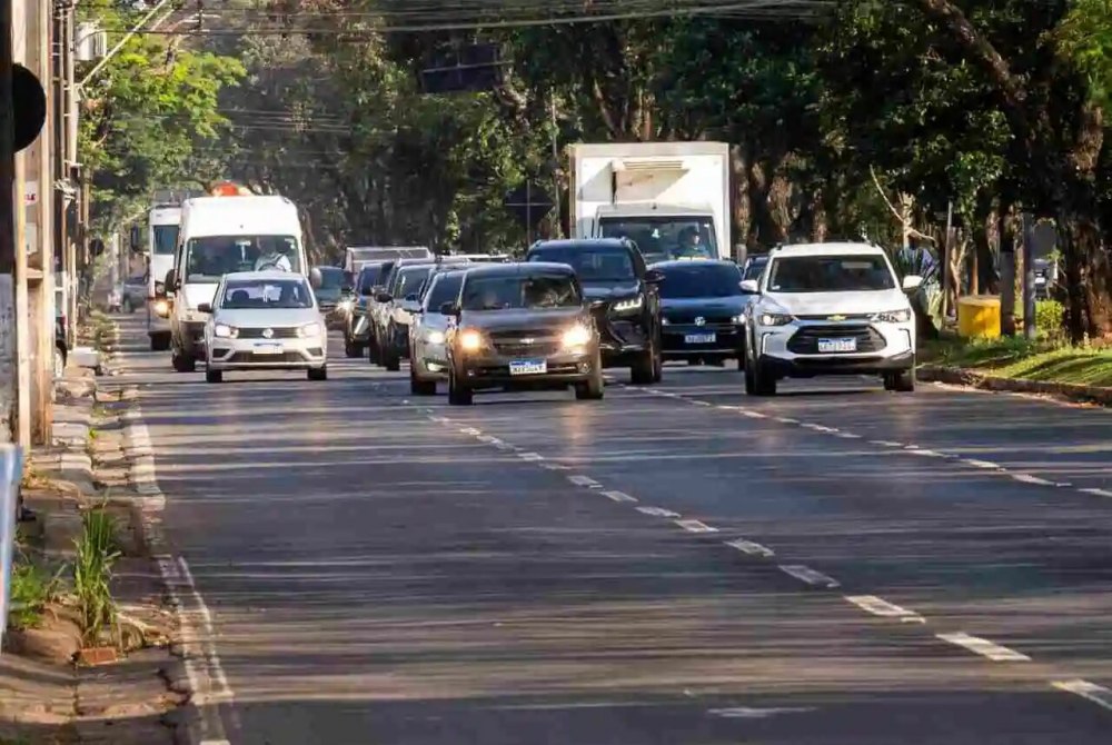 Frota de Foz do Iguaçu chega a 94.610 veículos no IPVA 2026