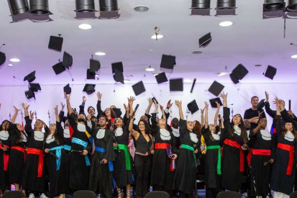 Unila abre 700 vagas em 29 graduações gratuitas pelo Sisu