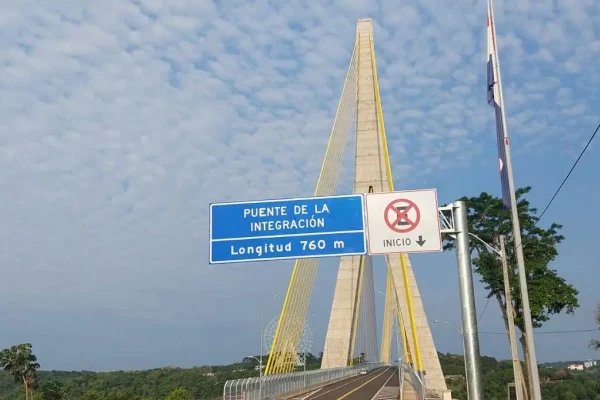 Ponte da Integração: veja como foi o protesto no Paraguai