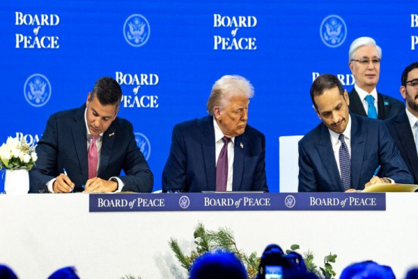 Presidente Santiago Peña reforça protagonismo do Paraguai em acordo global pela paz