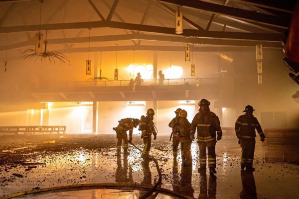 Após incêndio, catedral de Ciudad del Este será reconstruída
