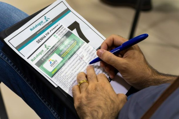 Itaipu Binacional leiloa 69 casas da Vila A com lances a partir de R$ 199,5 mil