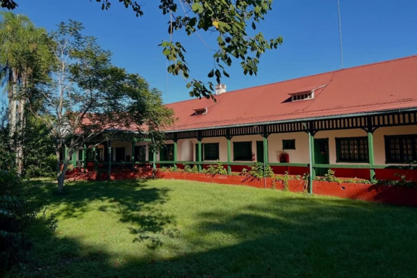 Argentina conclui reforma no antigo Hotel das Cataratas