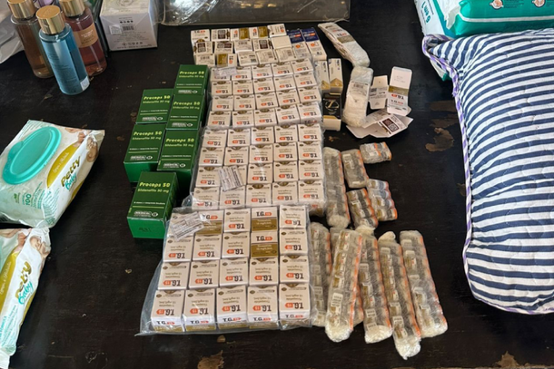 Mulher é presa em flagrante com 374 ampolas de tirzepatida na Ponte da Amizade