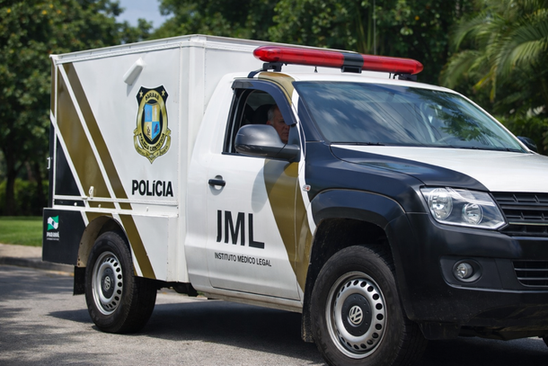 Homem morre após cair de caminhonete durante comemoração de aniversário