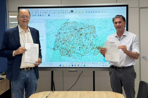 Estado quer ampliar sinal de celular em destinos turísticos como Foz do Iguaçu