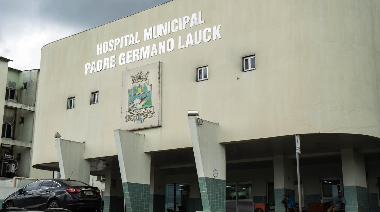 Conselho aponta falhas em filas, gestão e estrutura da saúde de Foz do Iguaçu