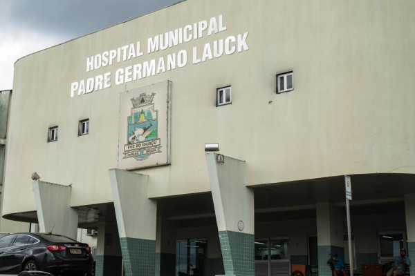 Conselho aponta falhas em filas, gestão e estrutura da saúde de Foz do Iguaçu