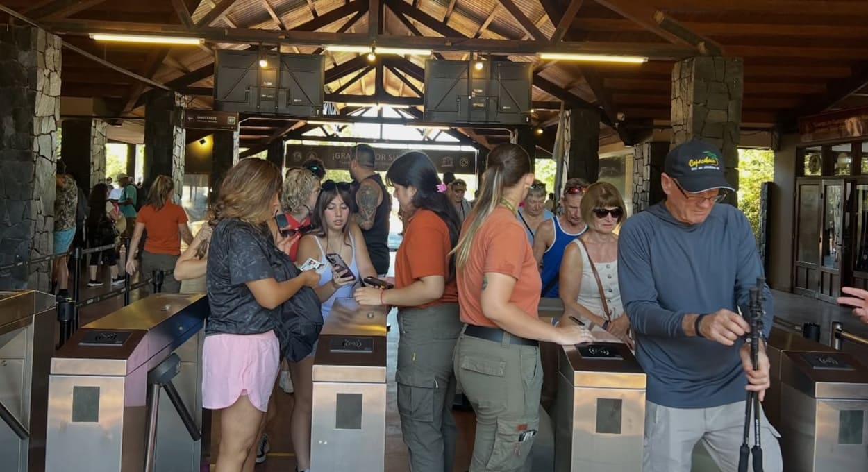 Cataratas na Argentina: horários de visitas na Semana Santa 2026