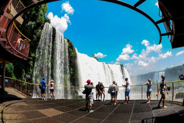 Cataratas do Iguaçu fica no Top 3 de ranking mundial