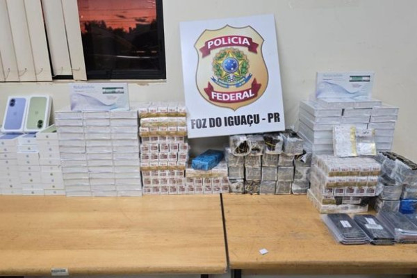 PF apreende mais de mil ampolas de tirzepatida, anabolizantes e celulares em ônibus