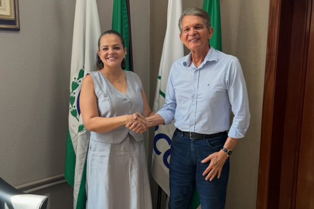 Joaquim Silva e Luna anuncia Joyce Mara para comandar a Secretaria de Educação