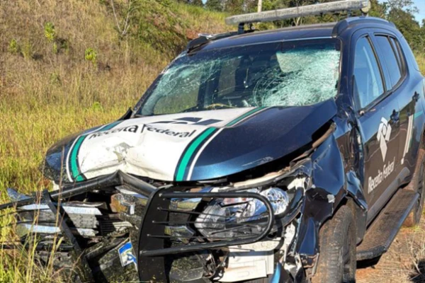 Adolescente morre após ser atropelado por viatura da Receita Federal na Perimetral Leste