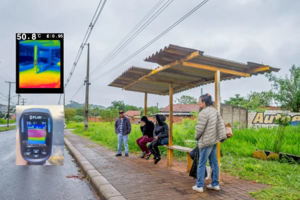 Pesquisa aponta temperaturas de até 70°C em pontos de ônibus de Foz do Iguaçu